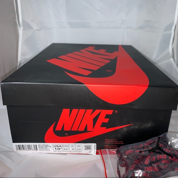 Air Jordan 1 ‘Bloodline’ Men’s size 10.5 - Picture 5 of 7